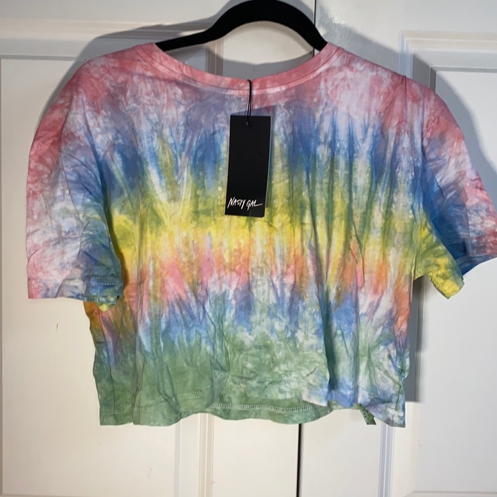 NWT tie dye cropped shirt